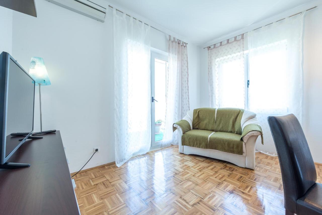 Angela Apartments ดูบรอฟนิก ภายนอก รูปภาพ