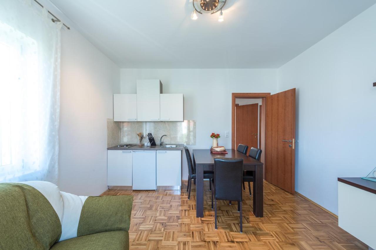 Angela Apartments ดูบรอฟนิก ภายนอก รูปภาพ